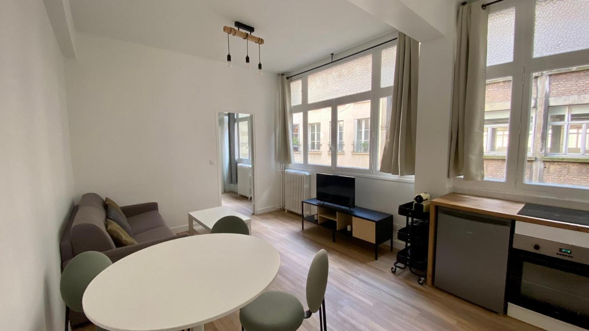 Appartement Charmant Proche Grands Boulevard 4P Paris Bagian luar foto